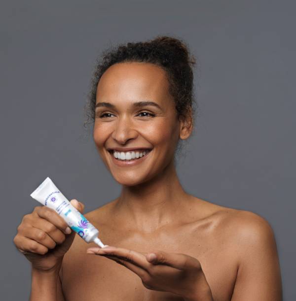 Nutricentials Complexion Protection - Cremă Minerală cu Protectie Solară SPF 50 - imagine 4